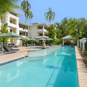 Apartahotel Mandalay Luxury Beachfront, Port Douglas